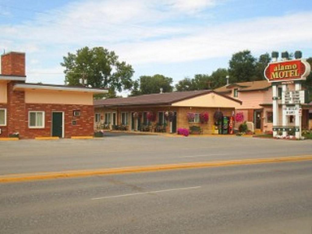 Alamo Motel Main image 1